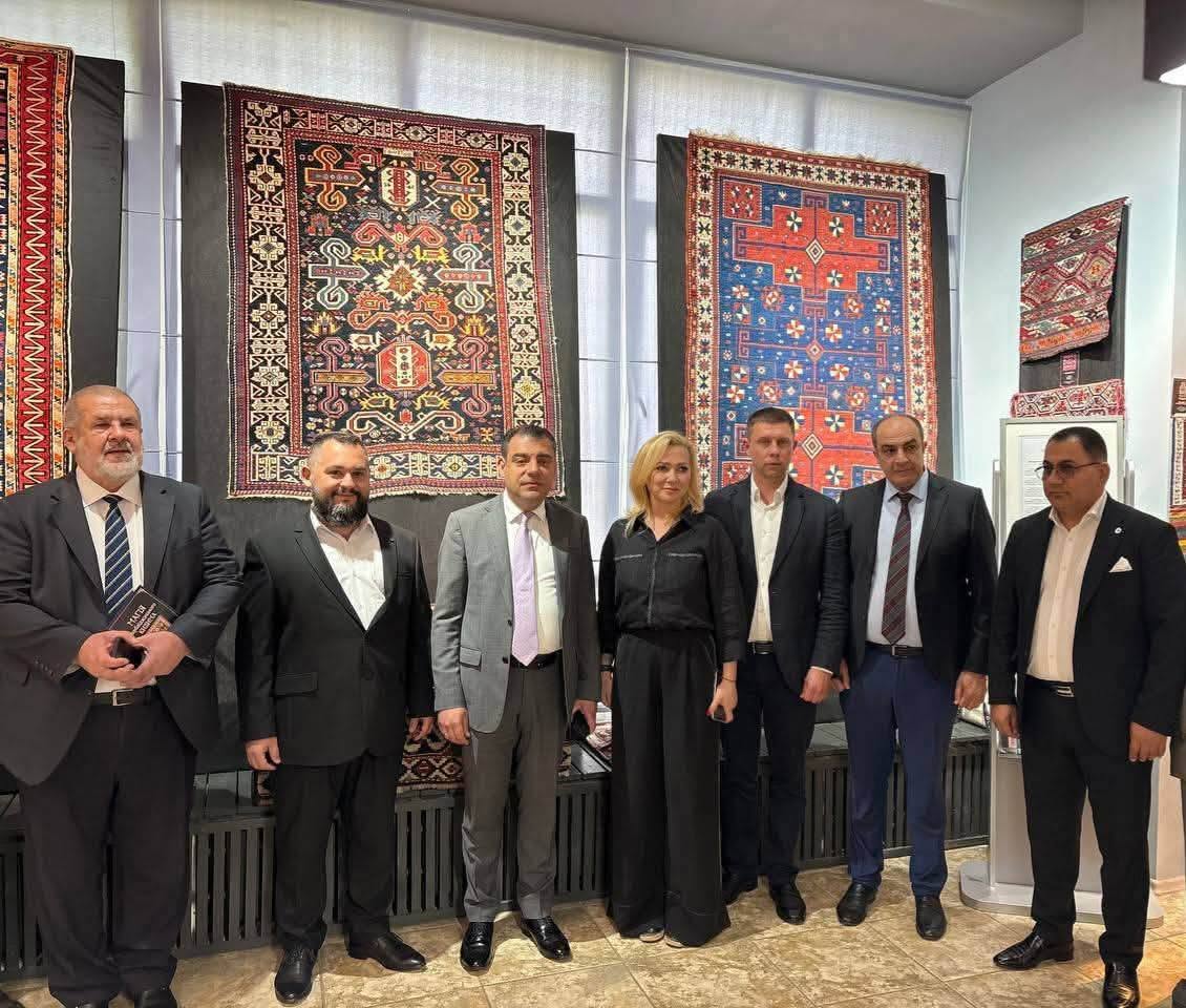 конгрес азербайджанців